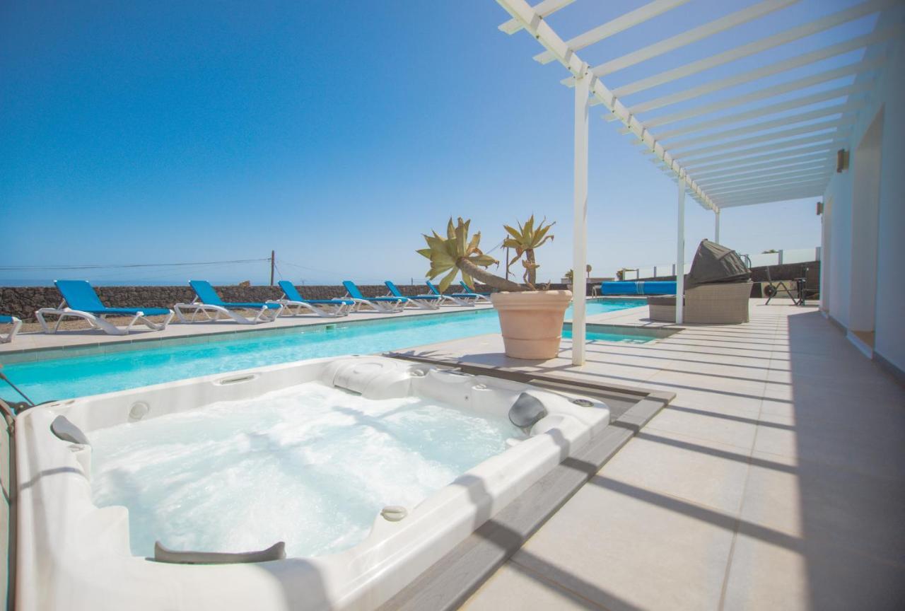 Casa Conil With A Private 25 Meter Heated Pool别墅 外观 照片